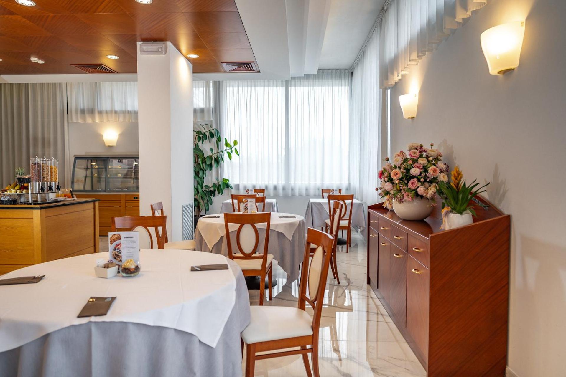 Prealpi Hotel San Vendemiano Екстериор снимка